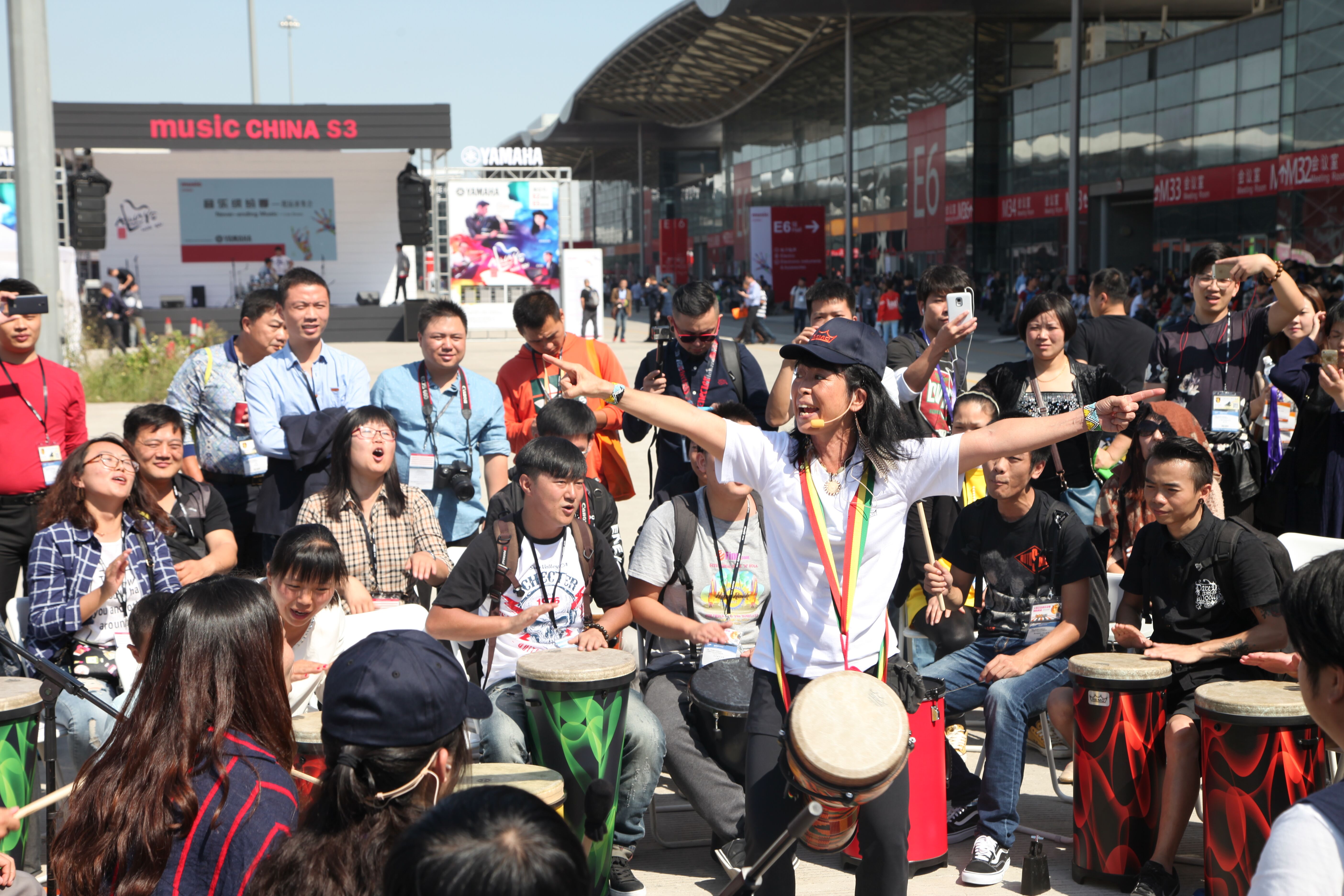 Music China_drum circle_3